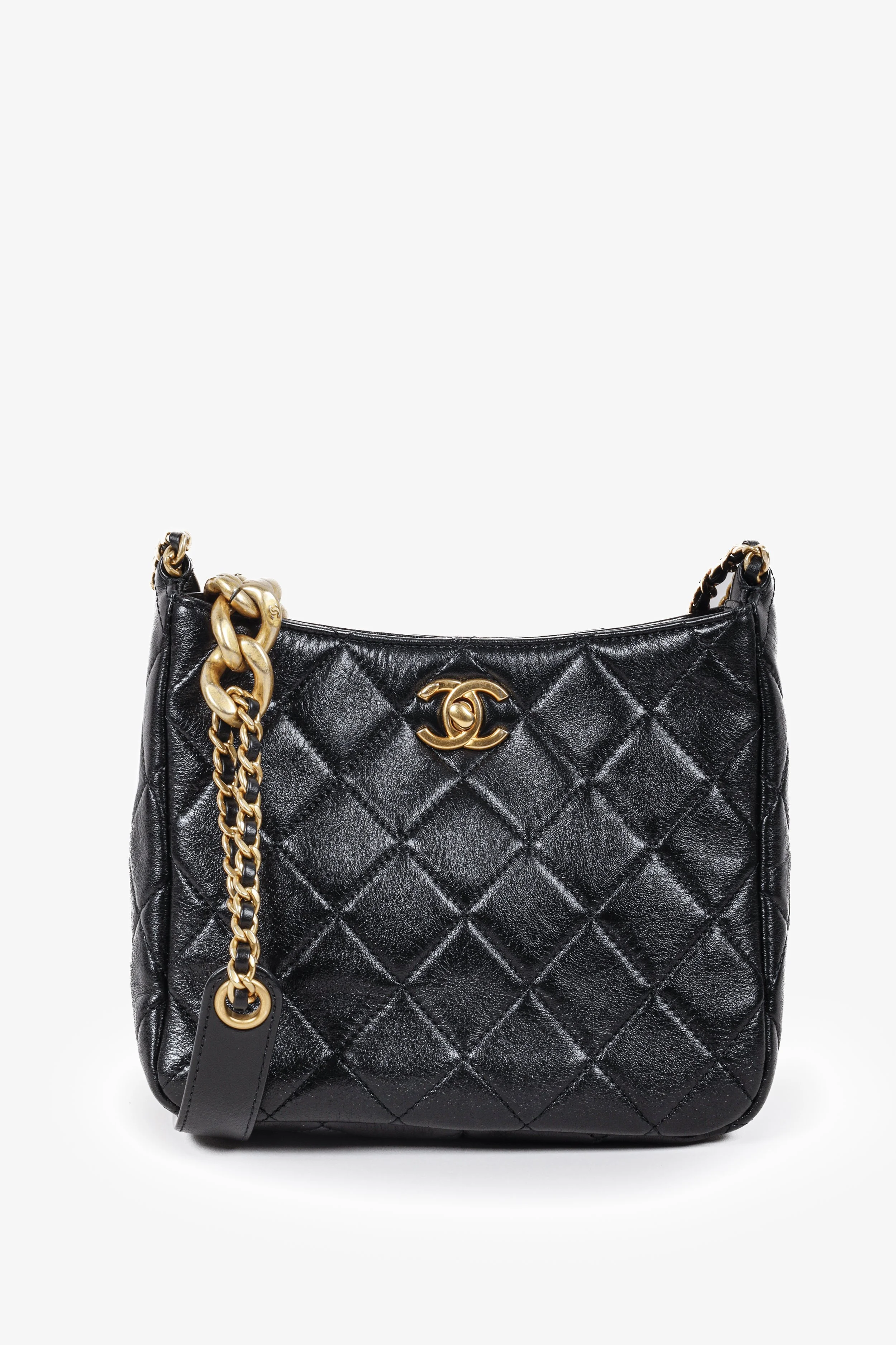 Chanel quilted 2025 hobo bag